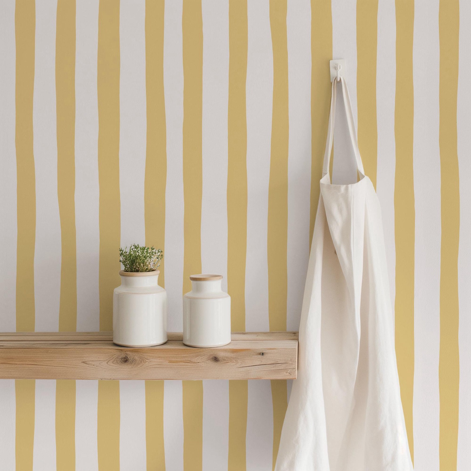 Baby Nursery Yellow - Обои Sunshine Yellow Wobbly Stripes Peel