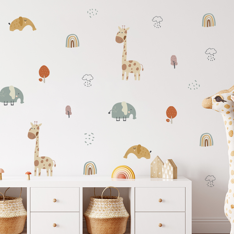 Baby Nursery Tree - Наклейка на стену с изображением жирафа,